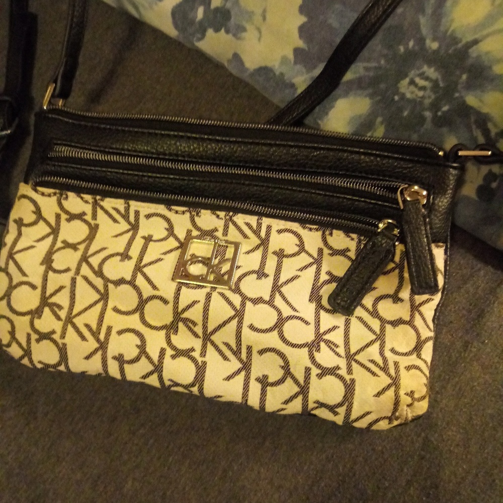 Purse calvin k